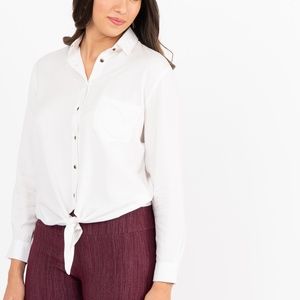 Agnes and Dora Button down tie front